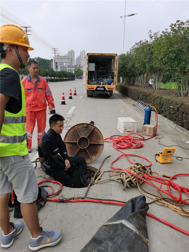 中原镇翻衬法管道修复技术主要工序
