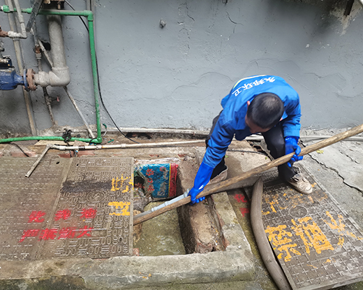 中原镇清掏化粪池